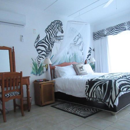 Bhangazi Lodge Bed & Breakfast Saint Lucia Estuary Екстериор снимка