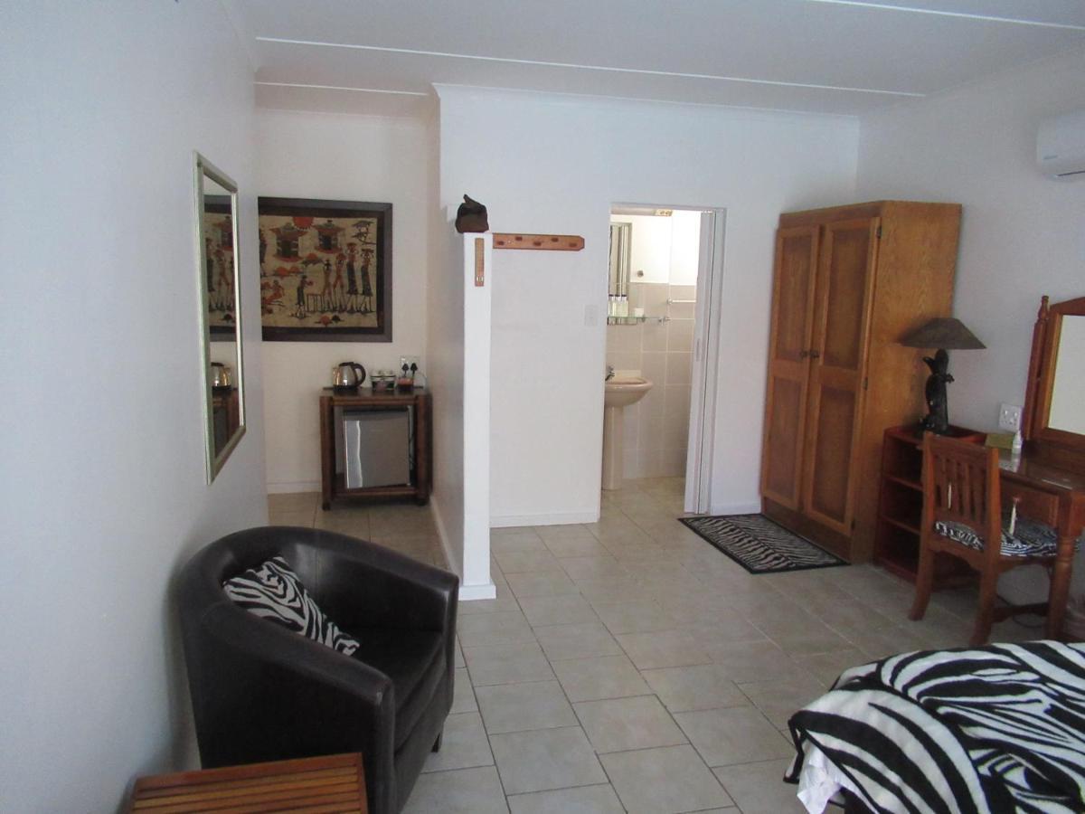 Bhangazi Lodge Bed & Breakfast Saint Lucia Estuary Екстериор снимка