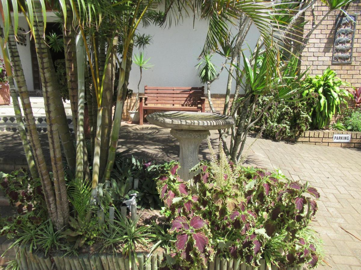 Bhangazi Lodge Bed & Breakfast Saint Lucia Estuary Екстериор снимка