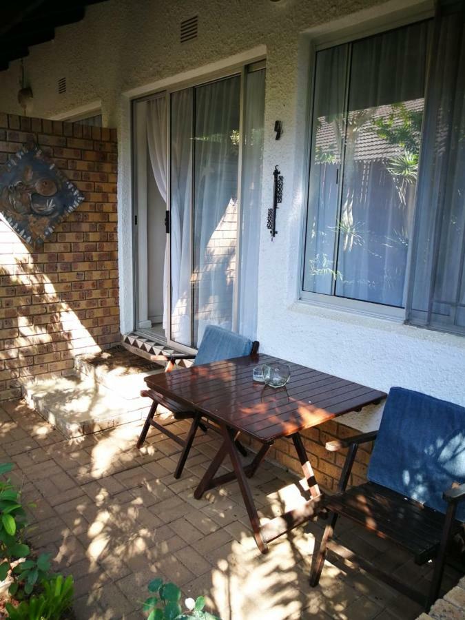 Bhangazi Lodge Bed & Breakfast Saint Lucia Estuary Екстериор снимка
